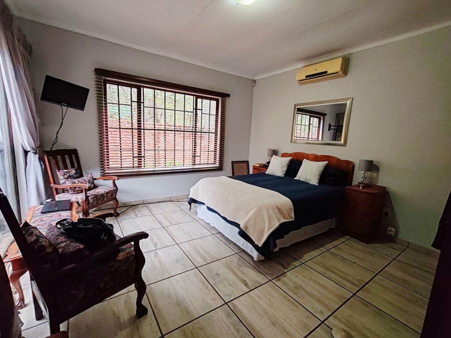3 Bedroom Property for Sale in Mooivallei Park North West